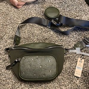 Army green Madden NYC Fanny Pack